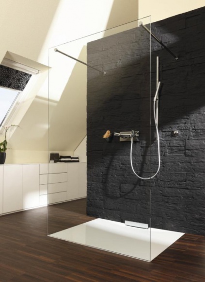 Do jakiego typu użytkowników łazienki należysz? BIZNES, Media i PR - Krótka analiza preferencji oraz sposobu korzystania z łazienki pozwoliła podzielić użytkowników na 3 grupy: łazienkowych koneserów, zwolenników krótkich kąpieli pod prysznicem oraz członków rodzin, gdzie z jednej łazienki korzystają zarówno maluchy, jak i starsze osoby