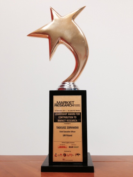 Tadeusz Żórawski nagrodzony LEADERSHIP AWARD FOR CONTRIBUTION TO MARKET RESEARCH BIZNES, Media i PR - Prezes zarządu domu mediowego Universal McCann otrzymał prestiżową nagrodę za wkład w badania rynkowe podczas World Marketing Congress, który odbywał się w Bombaju w Indiach.