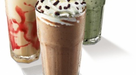 Mroźne orzeźwienie na letnie upały od COSTA COFFEE!