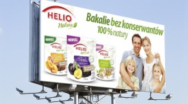 Świąteczna kampania HELIO BIZNES, Media i PR - Firma HELIO rozpoczęła świąteczną kampanię reklamową, wzmacniającą wizerunek marki i wspierającą sprzedaż popularnych bożonarodzeniowych produktów. Działania skupiają się przede wszystkim na telewizji, prasie, Internecie i outdoorze.
