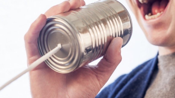 Nowość w marketingu internetowym. Czy pokona banery, social media i mailing? BIZNES, Media i PR - Skuteczna reklama w internecie to taka, która nie odstrasza użytkownika lub subskrybenta, a jedynie zachęca go do podjęcia świadomej decyzji zakupowej, zapisania się na listę mailingową lub ponownego odwiedzenia naszej witryny.