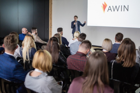 O wyzwaniach i trendach w afiliacji na Awin Day 2017 BIZNES, Media i PR - 20 września polski odział Awin zorganizował spotkanie współpracujących z siecią reklamodawców i wydawców. Patronat nad wydarzeniem objęła Izba Gospodarki Elektronicznej.