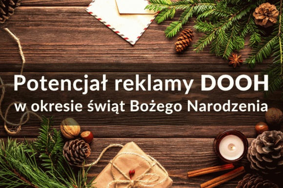 Potencjał reklamy DOOH w okresie Bożego Narodzenia BIZNES, Media i PR - DOOH czyli "cyfrowe wyjście z domu", w okresie poprzedzającym Święta szczególnie zyskuje na wartości. Marki już na początku listopada zaczynają realizować przedświąteczne kampanie w telewizji, radiu i internecie. W tym czasie warto wykorzystać także cyfrowe kampanie DOOH.