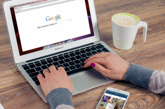 Efektywne kampanie AdWords z Senuto BIZNES, Media i PR - Kampanie AdWords są nieodłącznym elementem strategii marketingowej większości marek. Co zrobić, aby prowadzone przez nas kampanie AdWords były efektywne? Jak w tym procesie wykorzystać poszczególne narzędzia Senuto?