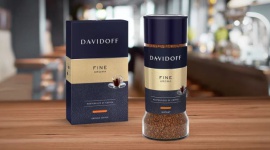 Marka Davidoff Cafe zmienia opakowania swoich produktów BIZNES, Media i PR - Celem zmiany szaty graficznej opakowań Davidoff Cafe, w nawiązaniu do re-pozycjonowania marki jest budowanie świadomości filozofii marki -ZEST FOR LIFE, czyli radość życia, życie z pasją oraz lepsze dotarcie do konsumentów „eksplorujących życie”