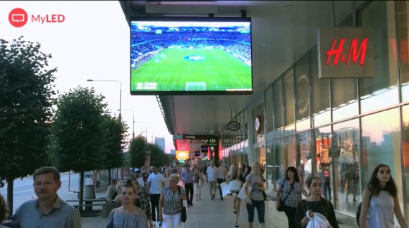 Kampania tu i teraz, czyli o możliwościach i efektach real time marketingu BIZNES, Media i PR - Tworzenie treści w czasie rzeczywistym, możliwość monitorowania, dopasowanie spotów do miejsca i czasu jego wyświetlenia - to jedne z kluczowych i najbardziej atrakcyjnych możliwości z punktu widzenia reklamodawców w bieżącym roku. Jak robią to najlepsi?