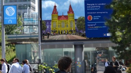 Niepowtarzalne kampanie – siła cyfrowej reklamy OOH