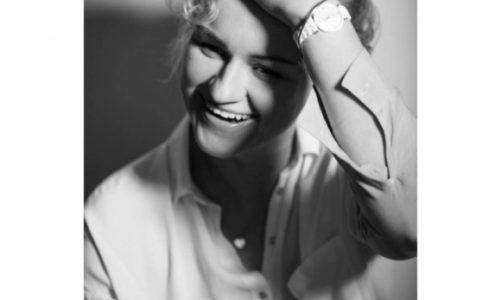 Nowa osoba w biurze reklamy wydawnictwa KUKBUK