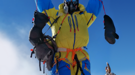 CEO koncernu Arçelik zdobywa Everest, by zwrócić uwagę na zmiany klimatyczne