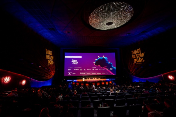 Nie ma zmian bez nieustających wyzwań! Podsumowanie konferencji Imagination Day BIZNES, Media i PR - W czasie konferencji Imagination Day 9, 3 grudnia br., uczestnicy dowiedzieli się jak na kreatywność oraz na obecne trendy w marketingu patrzą międzynarodowi eksperci.