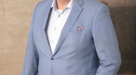 Twenty4Seven z Bartoszem Paprockim na pokładzie! BIZNES, Media i PR - Firma Twenty4Seven, dostawca systemów dla czołowych firm na rynku telewizyjnym i produkcyjnym, do swojego zespołu zaprosiła Bartosza Paprockiego, który z branżą medialną związany jest od ponad 20 lat.