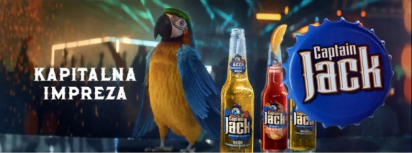 „Kapitalna impreza” – nowy spot i platforma komunikacyjna Captain Jack BIZNES, Media i PR - Ruszyła nowa platforma komunikacyjna Captain Jack, której zwiastunem jest spot „Kapitalna Impreza”. Piwo o smaku rumu patronuje zabawie w stylu, jaki znamy z czasów sprzed epidemii – nie tylko na kameralnej domówce, ale także podczas podróży po mieście i nocnych klubach.