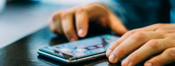 Mobile gaming w służbie brand safety BIZNES, Media i PR - Z badania firmy CHEQ, zajmującej się bezpieczeństwem cybernetycznym oraz Digiday, przeprowadzonego na ponad 300 podmiotach wynika, że aż 96 proc. marek korzysta z narzędzi do monitorowania bezpieczeństwa od roku lub dłużej.