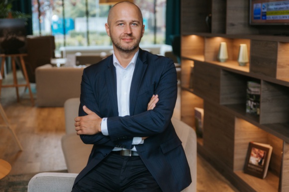 Obligacje korporacyjne nadal w cenie. Polacy chcą lokować kapitał w fintechach Finanse, BIZNES - Lokowanie kapitału w dobie koronawirusa było już tematem na tyle powielanym, że niektórym analitykom wydawało się, iż nie będzie przestrzeni do dyskusji o covidowym inwestowaniu — szczególnie w przypadku obligacji.