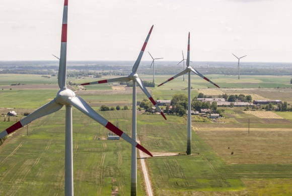 Grupa INTER RAO Lietuva ogłasza wyniki finansowe za 2020 rok Energetyka, BIZNES - Zysk netto litewskiej grupy energetycznej za 2020 rok wyniósł 12 mln euro pomimo mniejszych wolumenów sprzedaży i gwałtownego spadku rynkowej ceny energii elektrycznej.