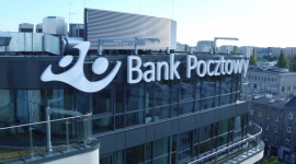 Klienci Banku Pocztowego mogą wpłacać gotówkę w 1000 urządzeń Planet Cash Bankowość, BIZNES - Bank Pocztowy rozszerzył współpracę z firmą ITCARD właścicielem sieci bankomatów i wpłatomatów Planet Cash. Dzięki porozumieniu klienci indywidualni i firmowi Banku Pocztowego będą mogli korzystać z niemal 1000 wpłatomatów tej firmy w całej Polsce.