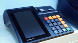 Trendy w handlu detalicznym IT i technologie, BIZNES - Ubiegły rok upłynął pod znakiem pandemii i wszystko wskazuje na to, że w perspektywie najbliższych miesięcy nadal będzie ona stanowić kluczowe ogniwo wywierające wpływ na życie społeczno-gospodarcze.